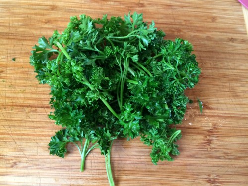 Fresh parsley for fattoush