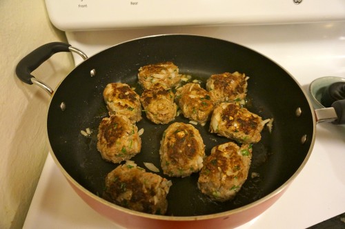 Meatballs searing in olive oil1